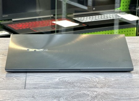Asus Zenbook UX435E 6
